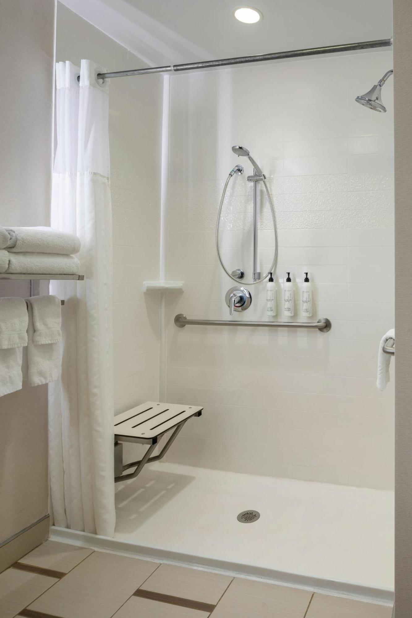 Fairfield Inn & Suites By Marriott Columbus Dublin Bagian luar foto